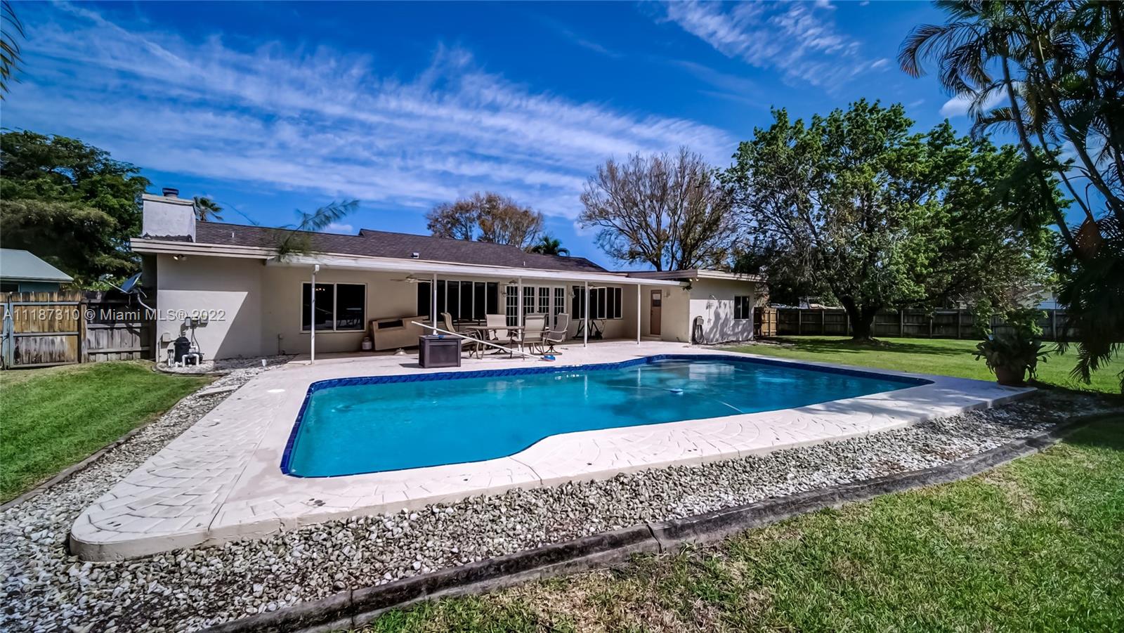 2130 SW 51st Ter