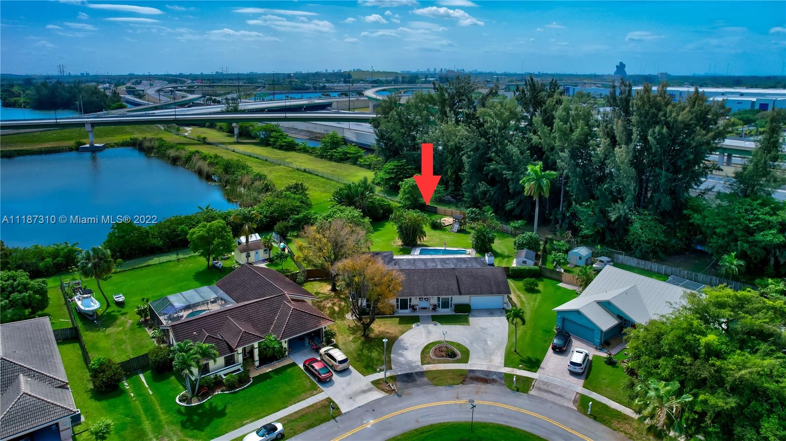 2130 SW 51st Ter