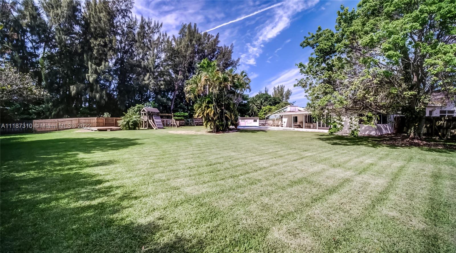 2130 SW 51st Ter