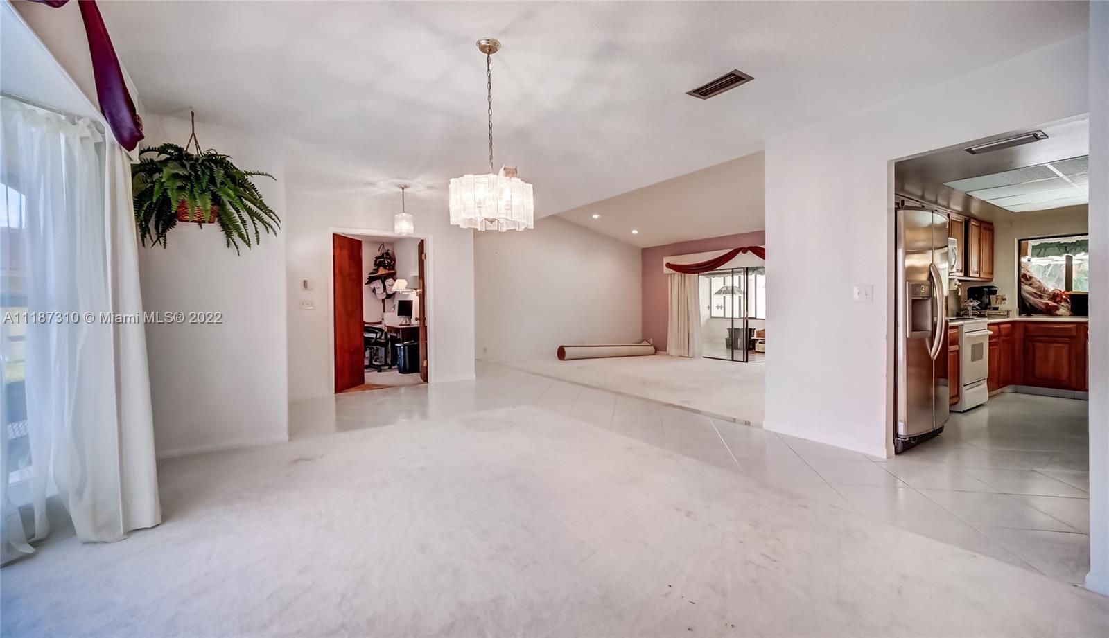 2130 SW 51st Ter