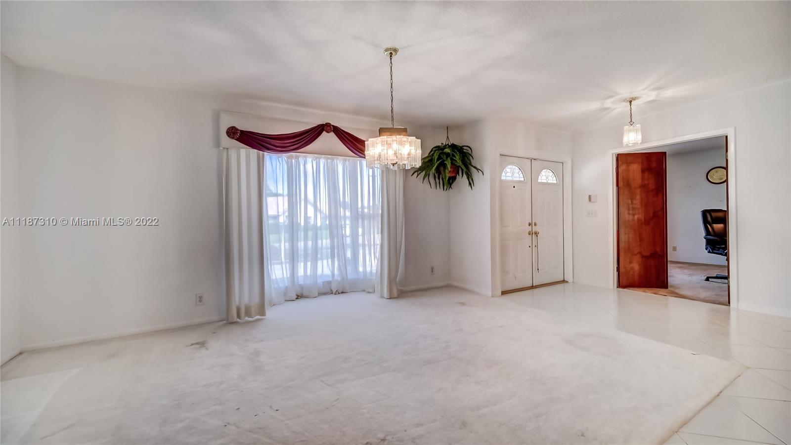 2130 SW 51st Ter