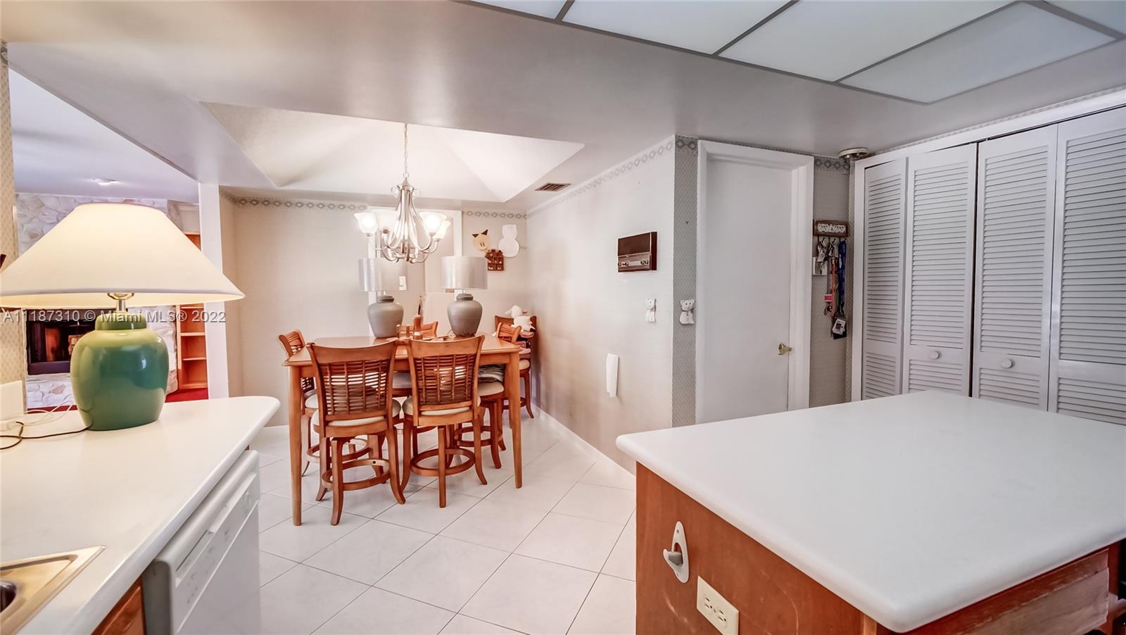 2130 SW 51st Ter