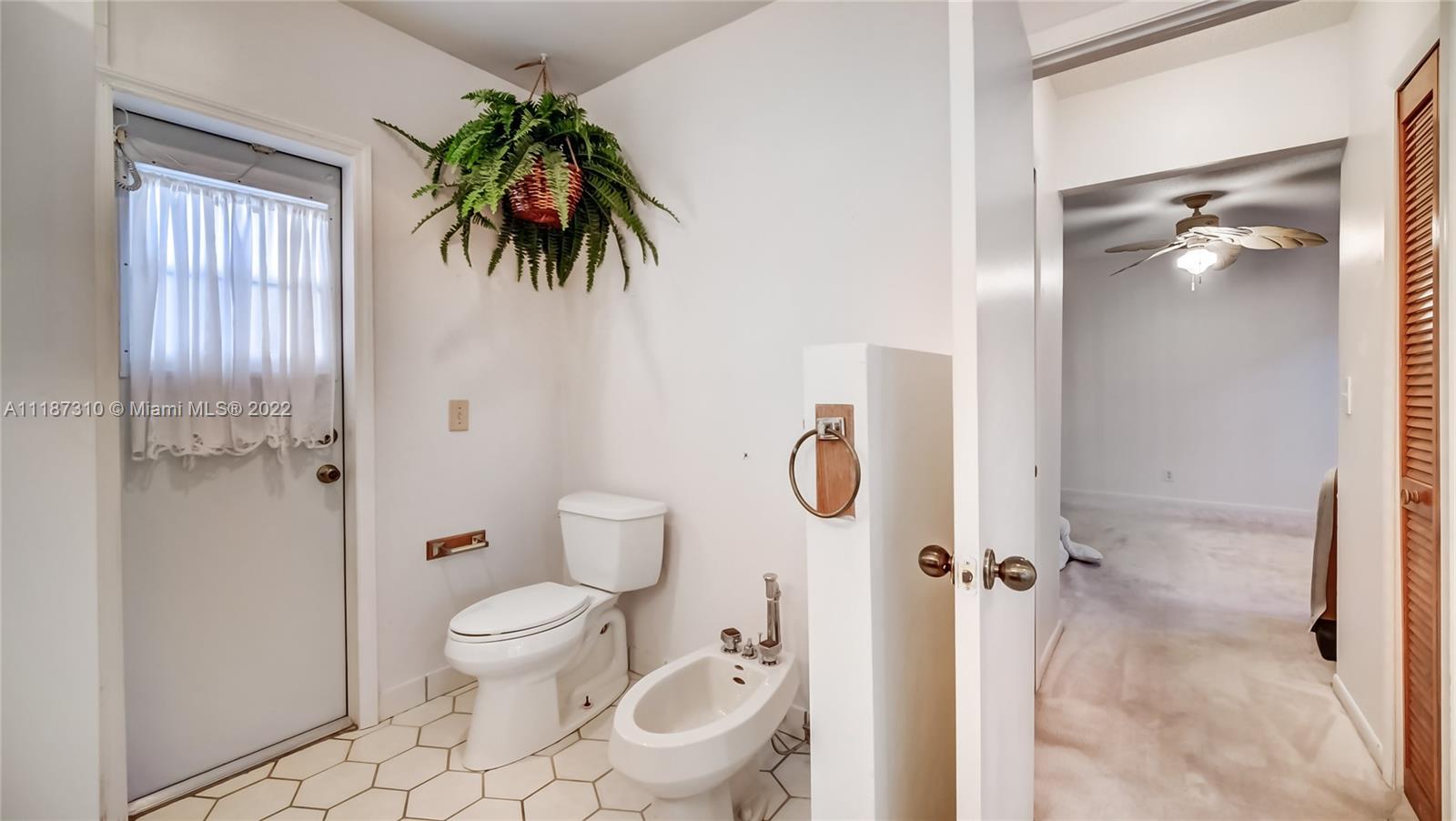 2130 SW 51st Ter