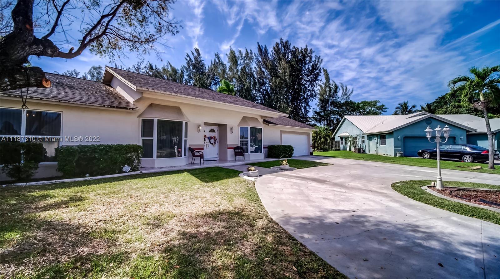 2130 SW 51st Ter