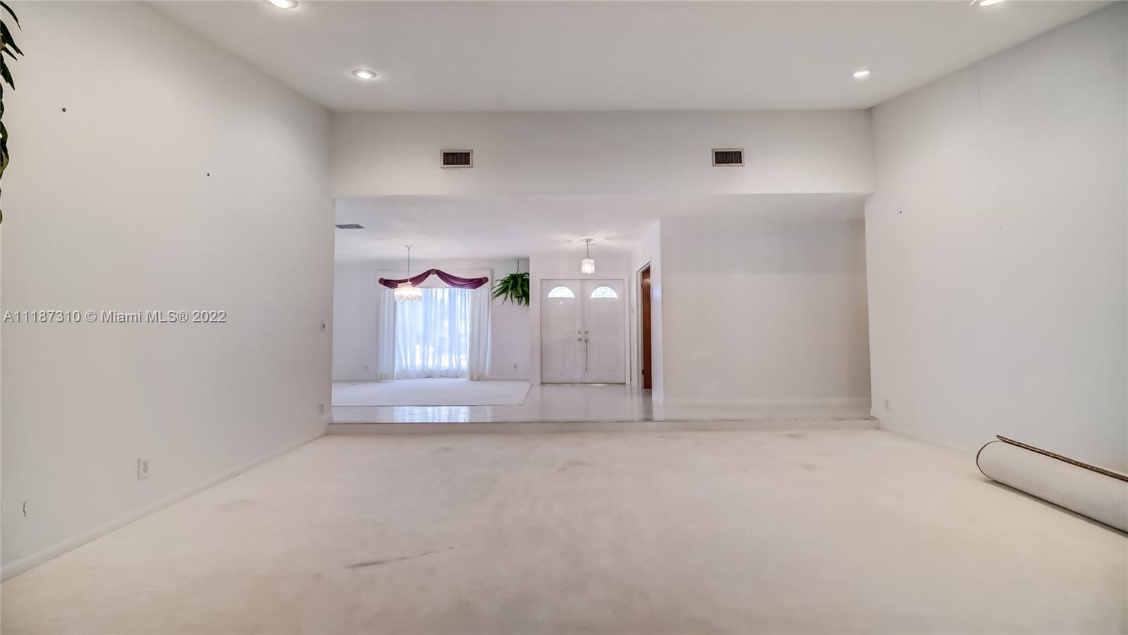 2130 SW 51st Ter