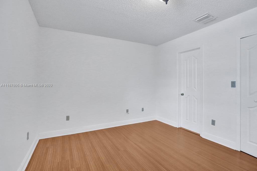 18312 NW 68th Ave Unit: J