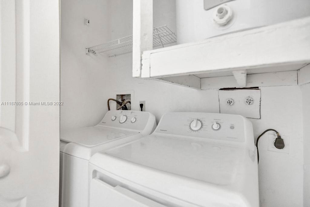 18312 NW 68th Ave Unit: J