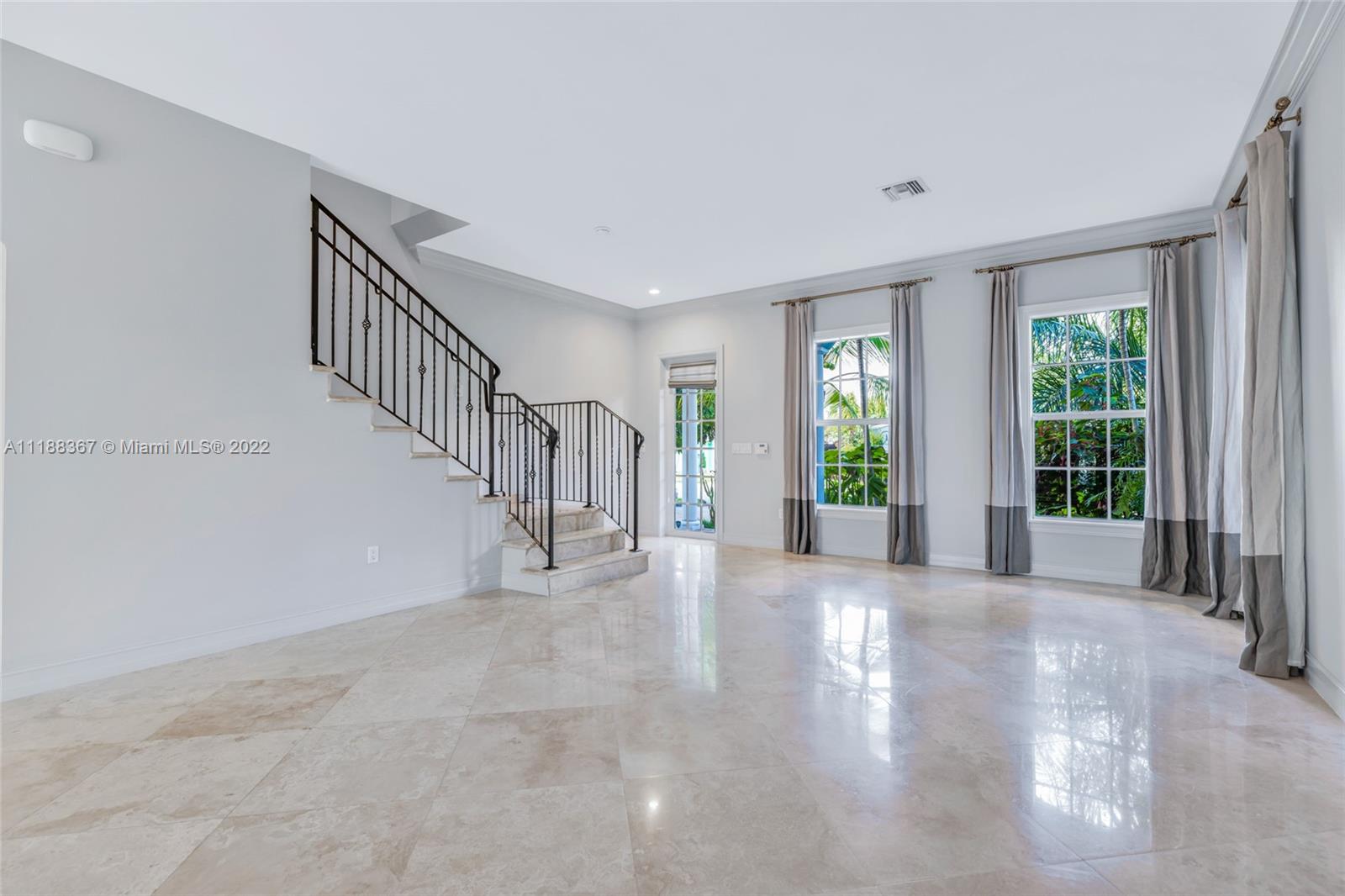 1524 NE 17th Ave
