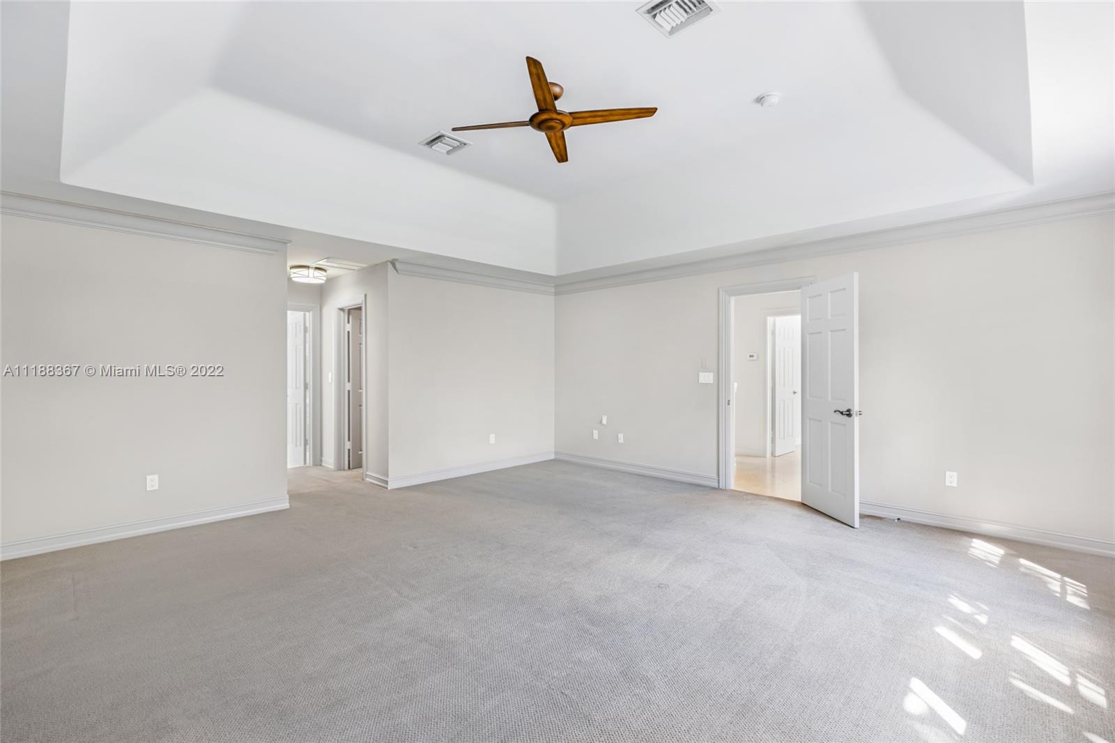 1524 NE 17th Ave