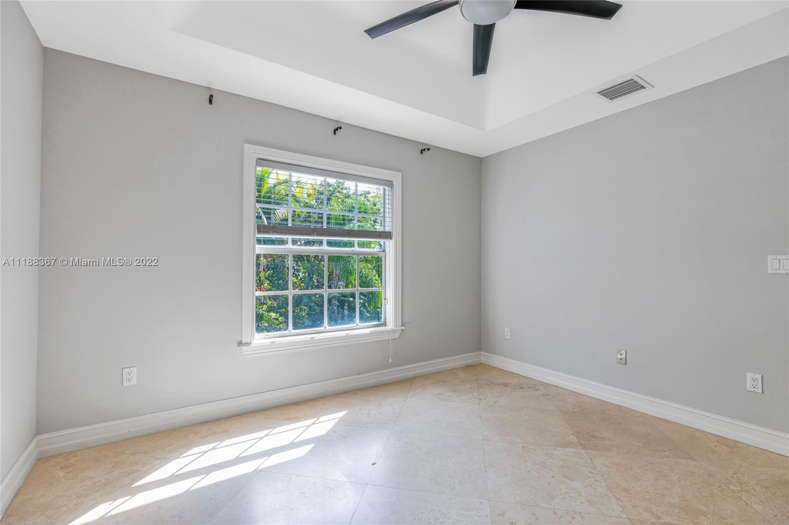 1524 NE 17th Ave