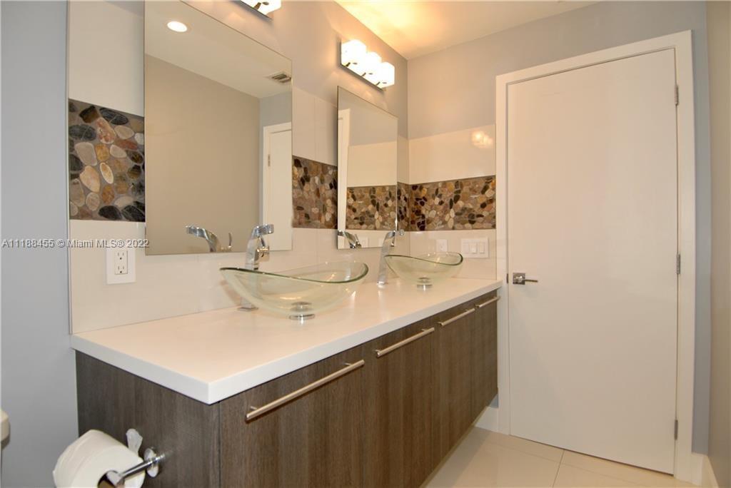 180 SE 4th Ter Unit: KOI