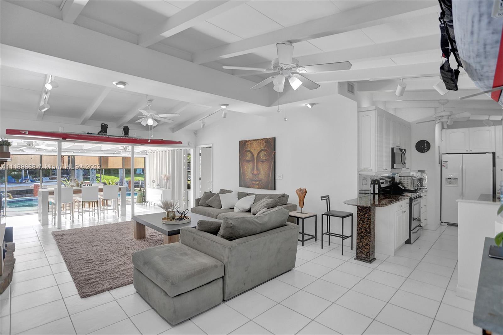 2465 Bimini Ln