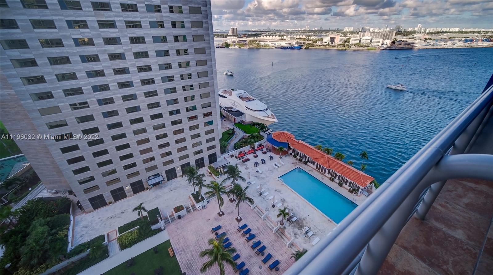 335 S Biscayne Blvd Unit: 2004