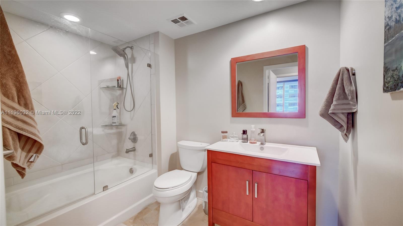 335 S Biscayne Blvd Unit: 2004