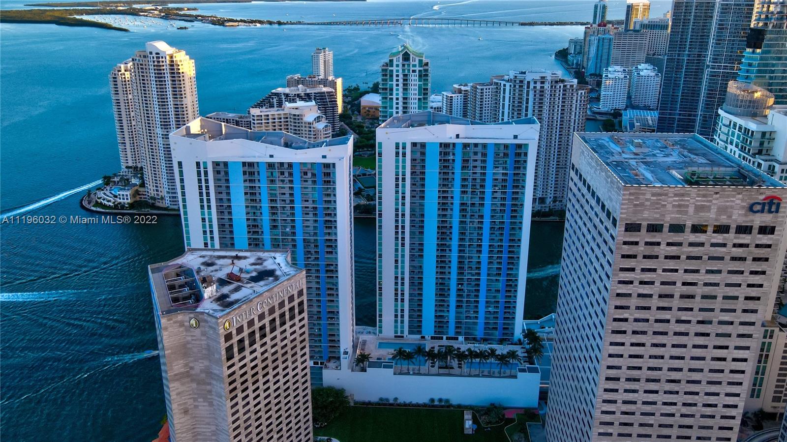 335 S Biscayne Blvd Unit: 2004