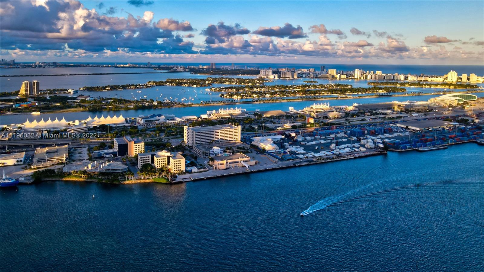 335 S Biscayne Blvd Unit: 2004