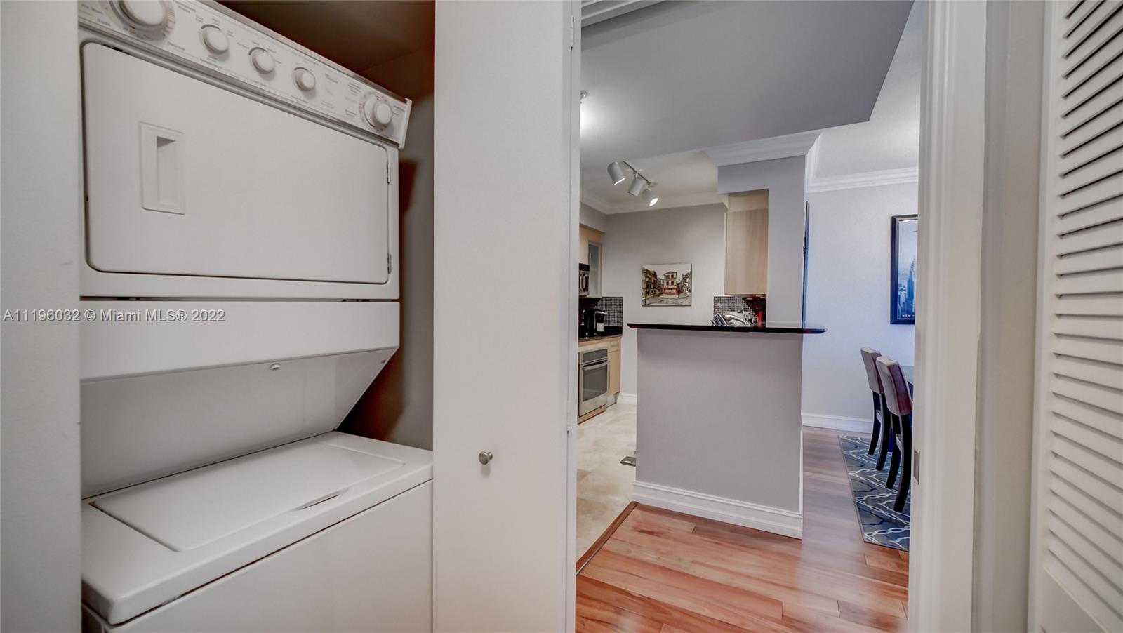 335 S Biscayne Blvd Unit: 2004
