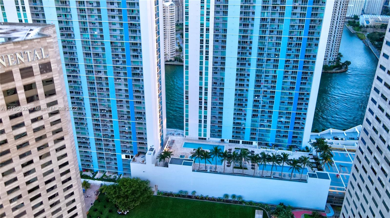335 S Biscayne Blvd Unit: 2004