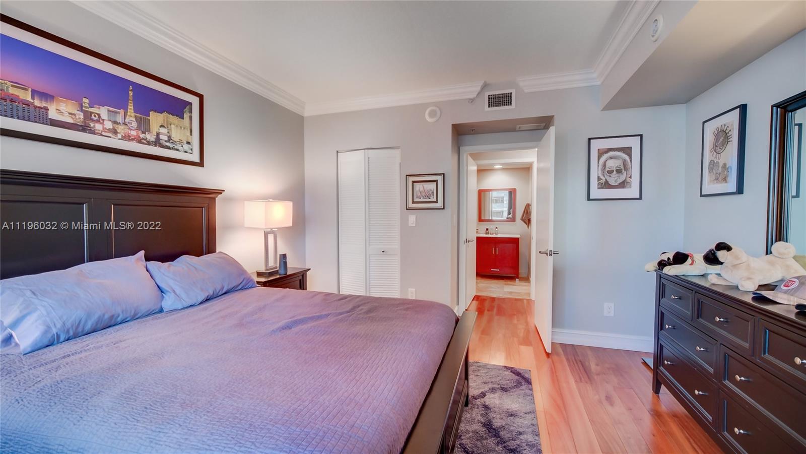 335 S Biscayne Blvd Unit: 2004