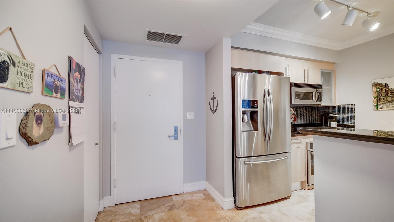 335 S Biscayne Blvd Unit: 2004