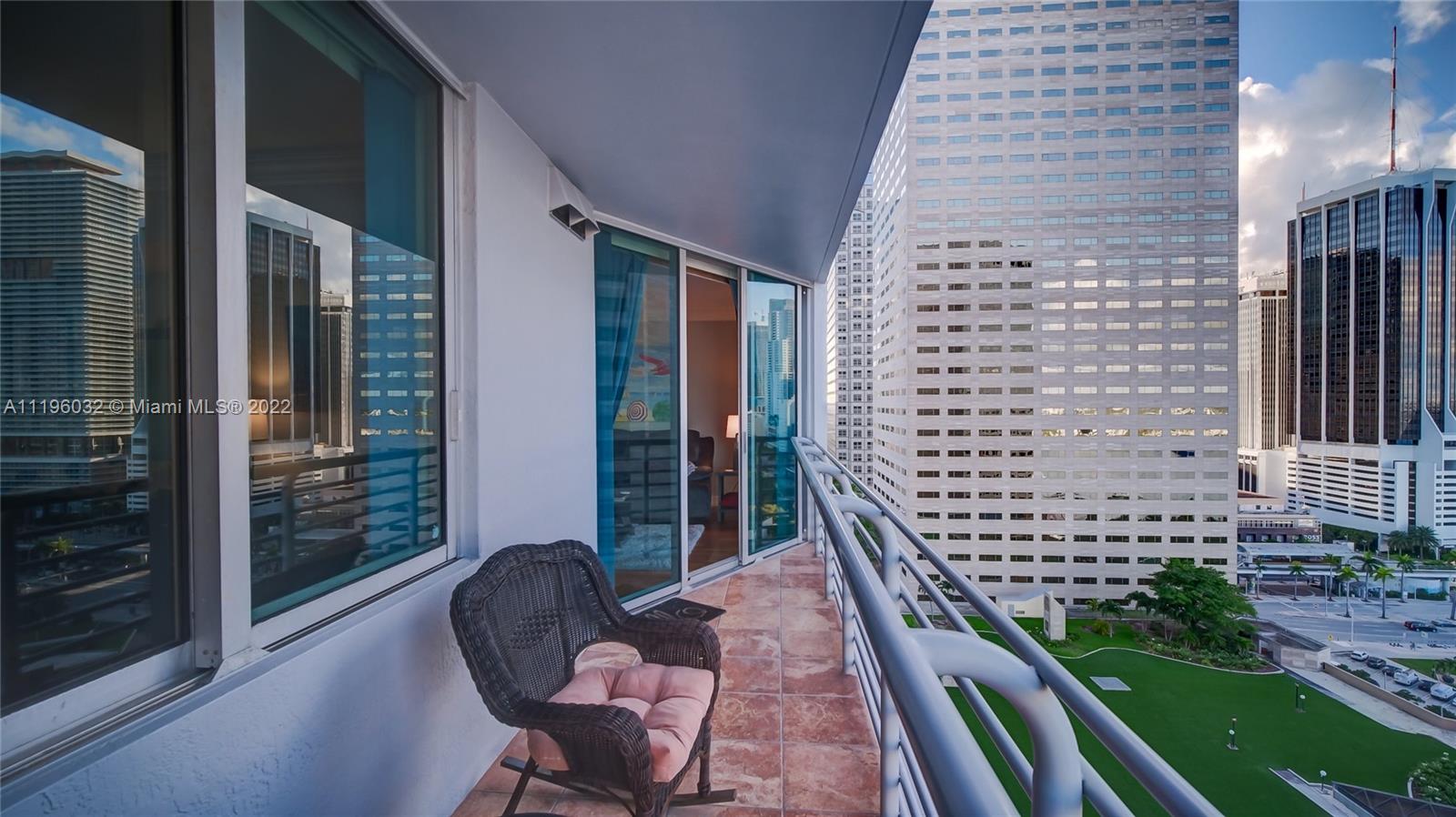 335 S Biscayne Blvd Unit: 2004