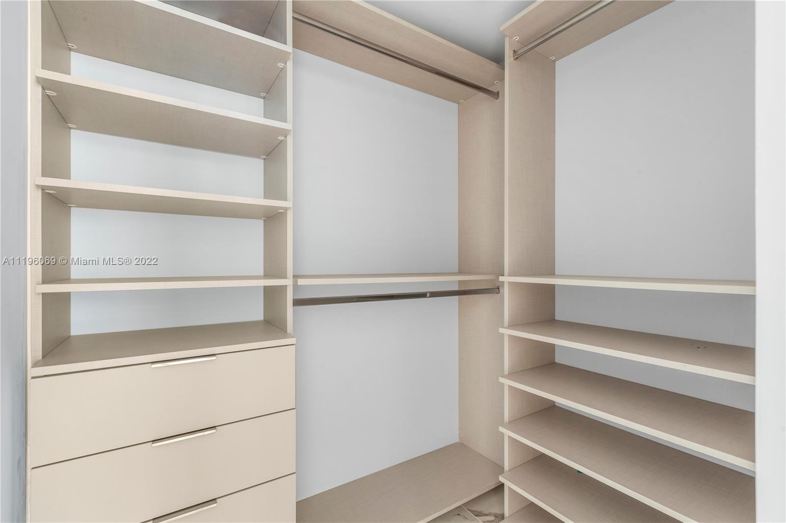300 Sunny Isles Blvd Unit: 4-806