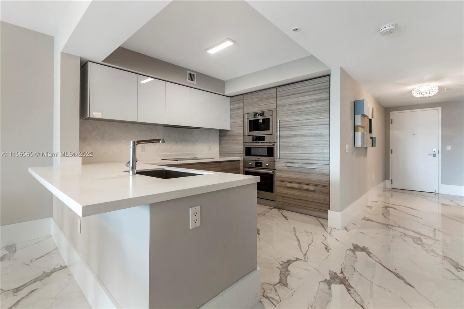 300 Sunny Isles Blvd Unit: 4-806