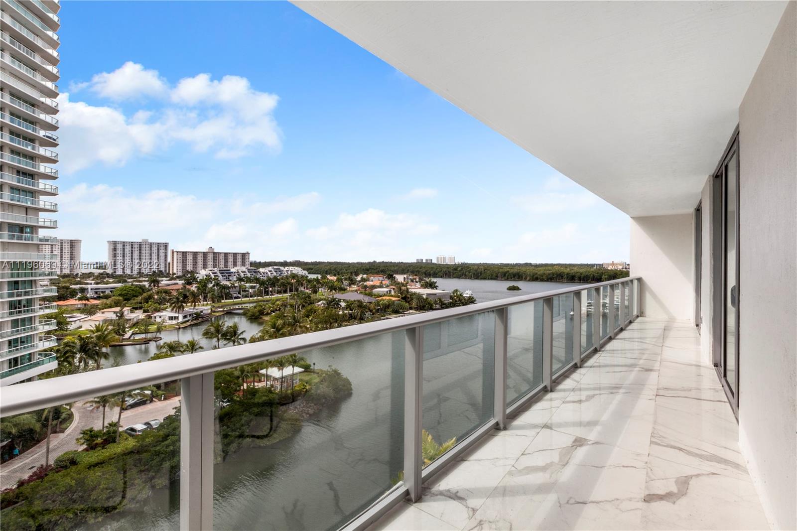 300 Sunny Isles Blvd Unit: 4-806