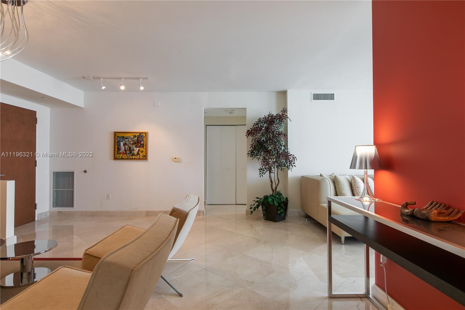 6365 Collins Ave Unit: 4102