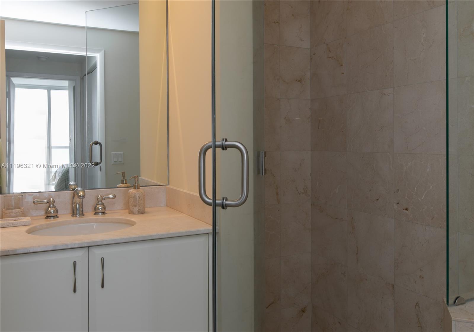 6365 Collins Ave Unit: 4102