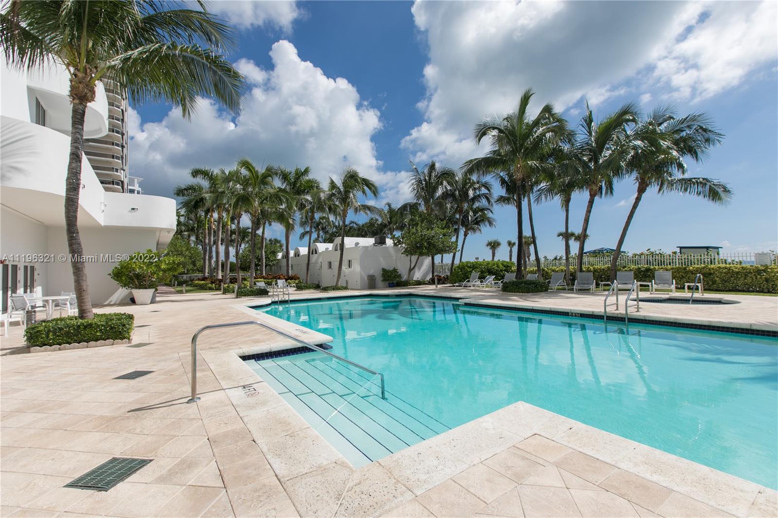 6365 Collins Ave Unit: 4102