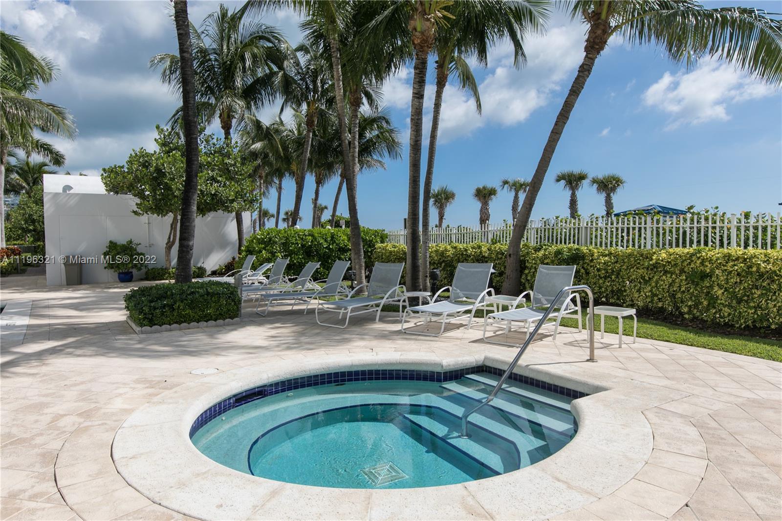 6365 Collins Ave Unit: 4102