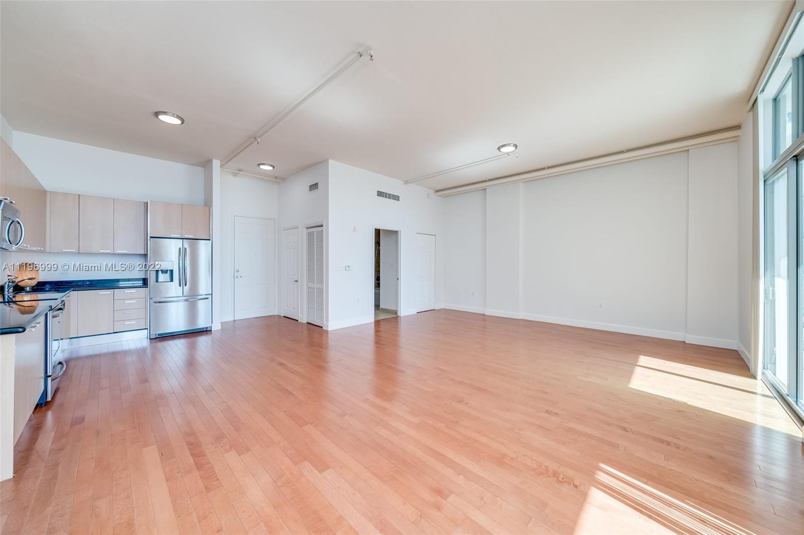 2100 Van Buren St Unit: 309