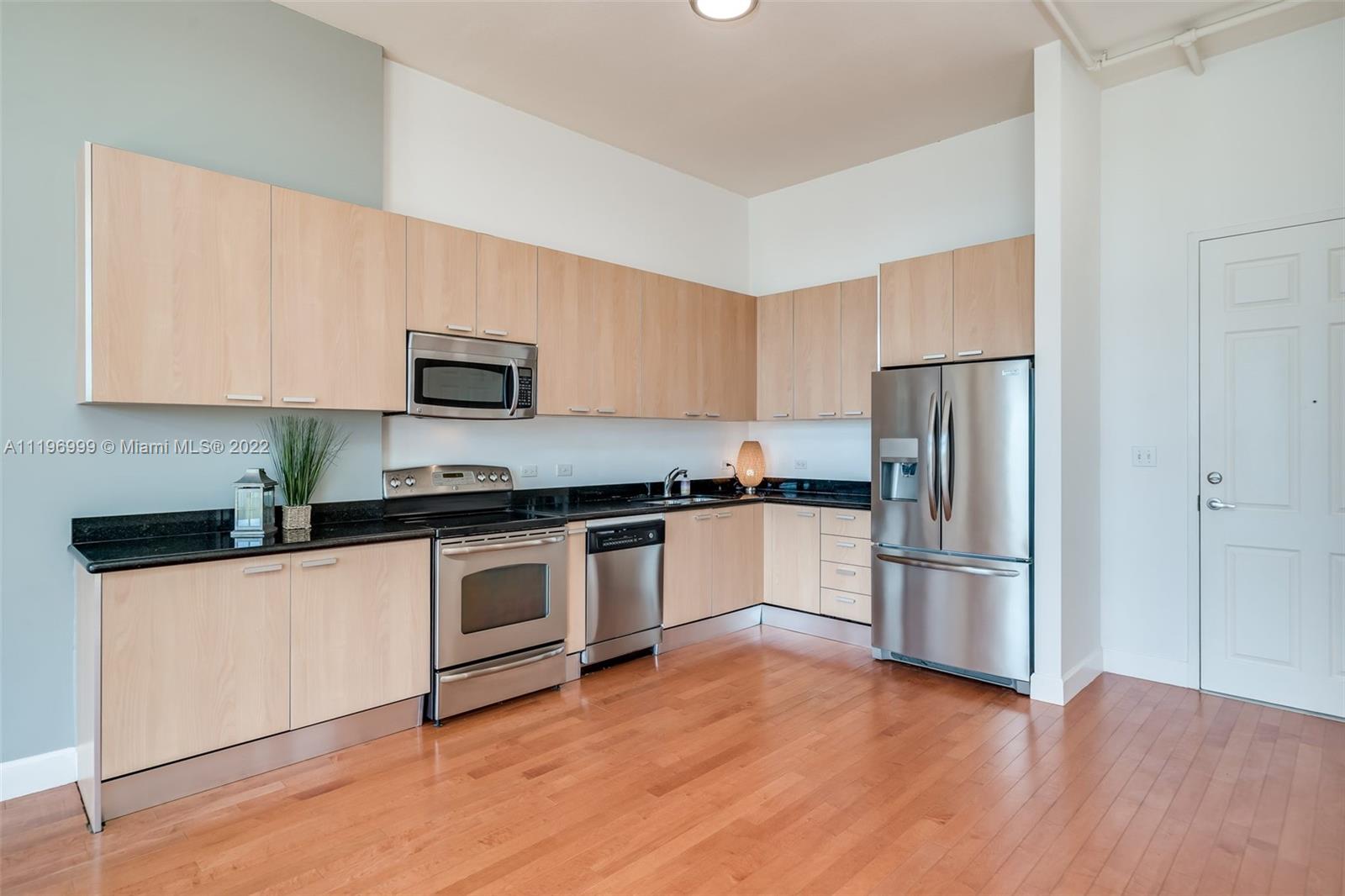 2100 Van Buren St Unit: 309