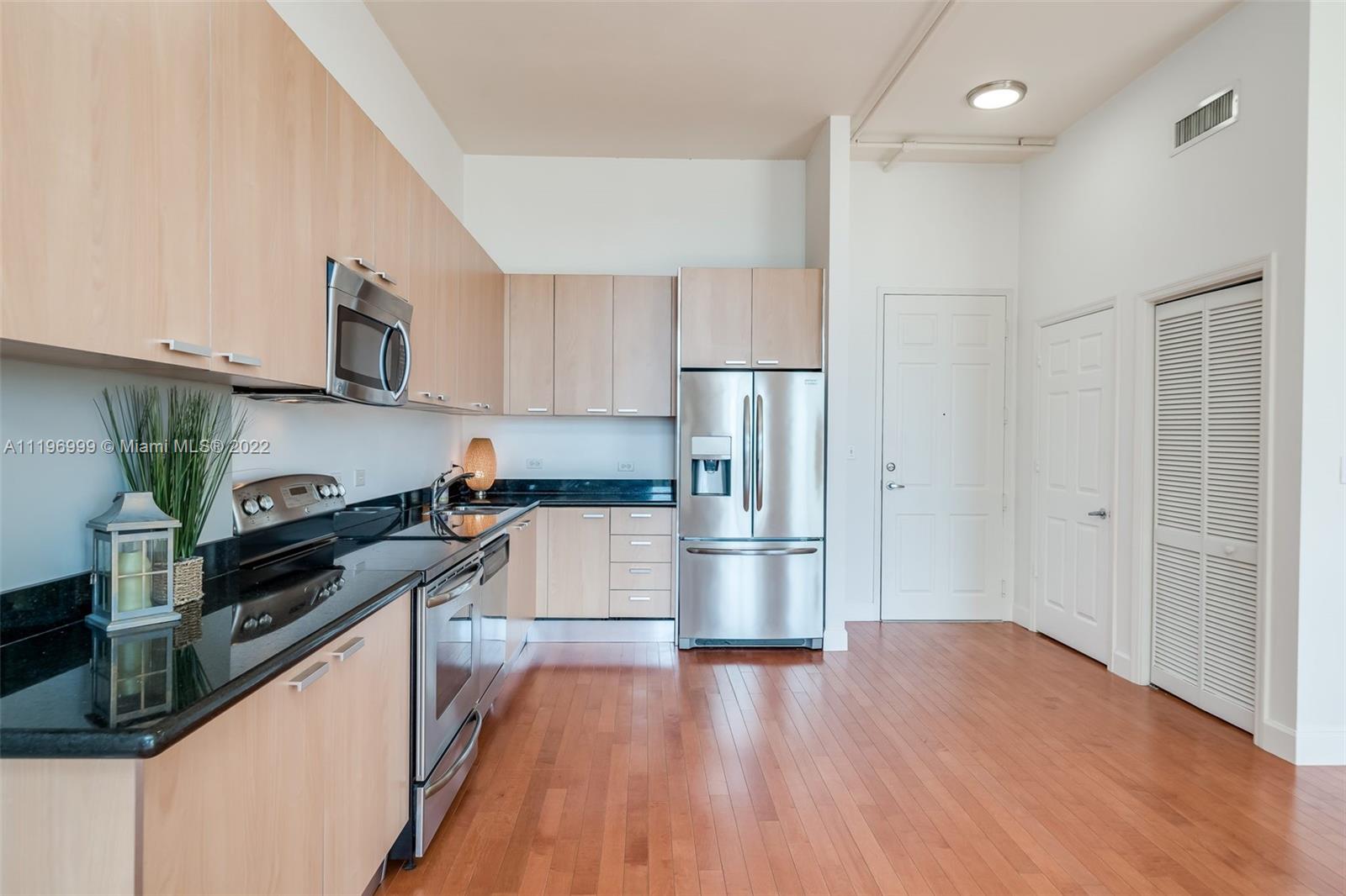 2100 Van Buren St Unit: 309