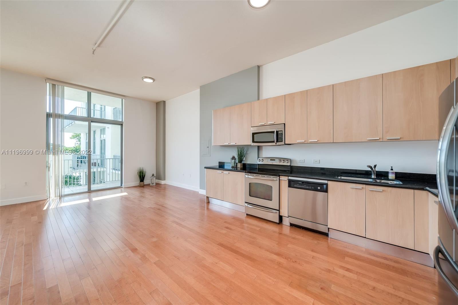 2100 Van Buren St Unit: 309