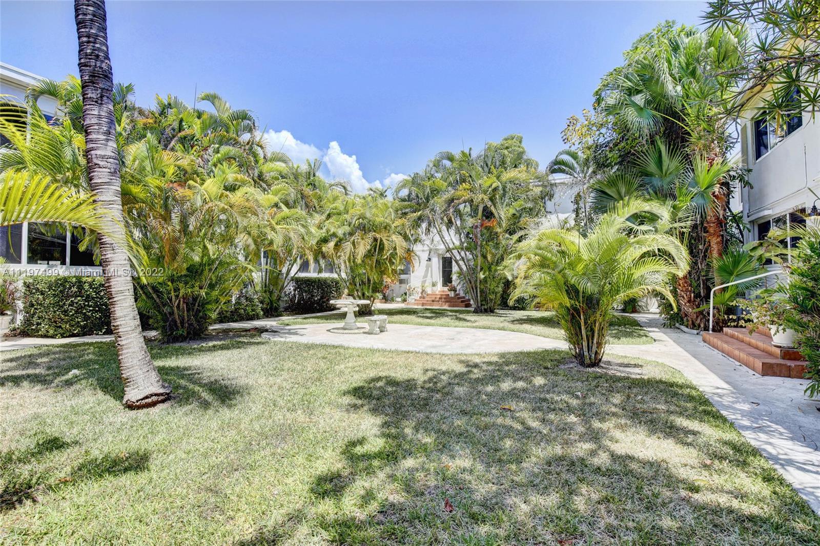 10072 E Bay Harbor Dr Unit: 72C