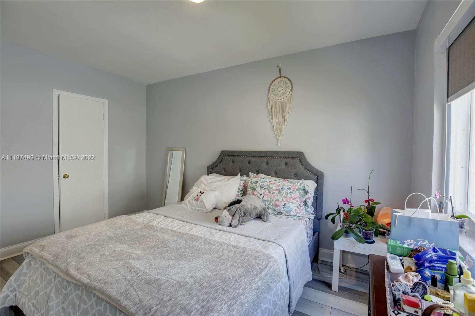 10072 E Bay Harbor Dr Unit: 72C