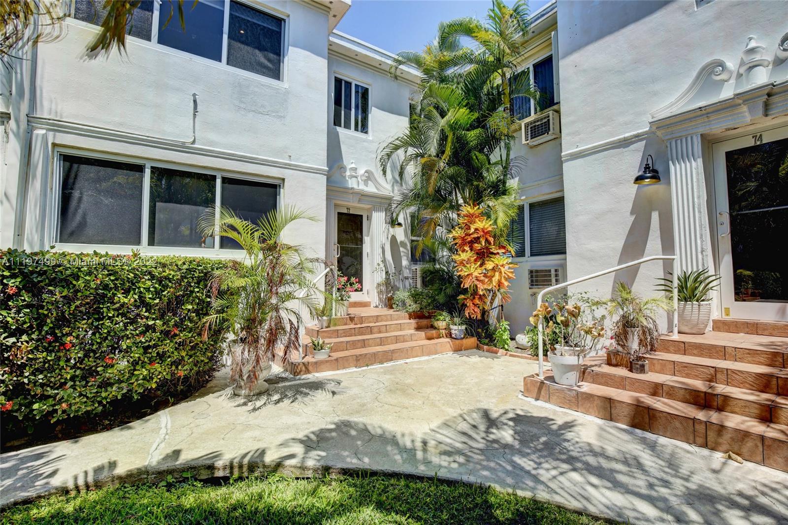 10072 E Bay Harbor Dr Unit: 72C