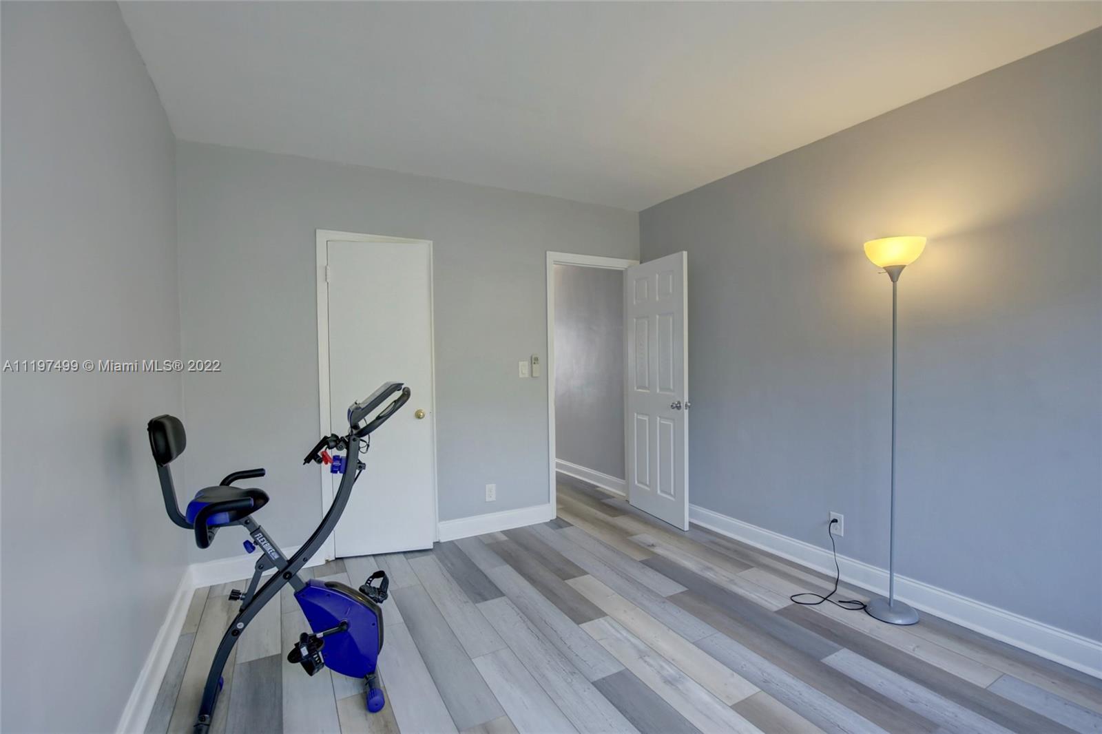 10072 E Bay Harbor Dr Unit: 72C