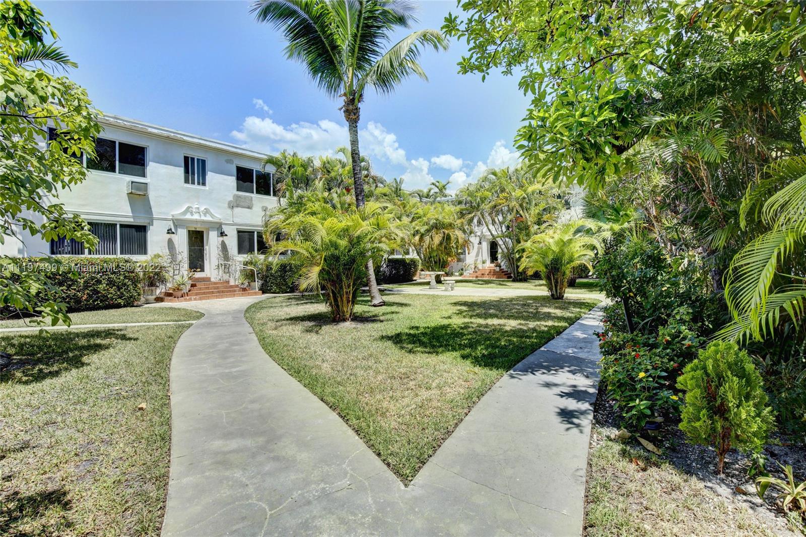 10072 E Bay Harbor Dr Unit: 72C