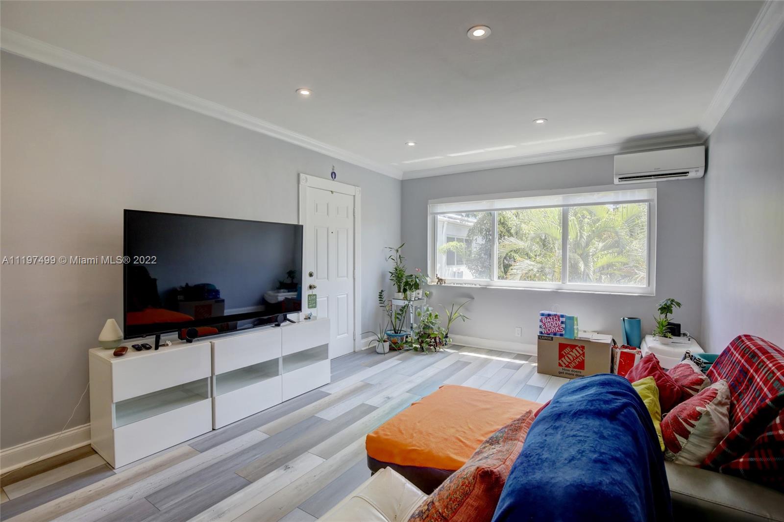 10072 E Bay Harbor Dr Unit: 72C