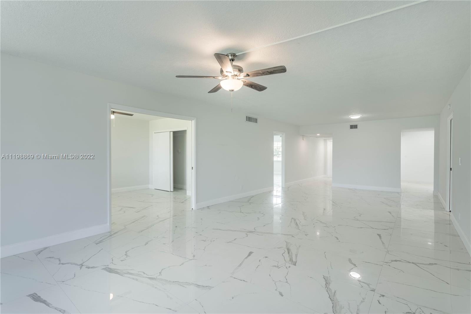 901 Cypress Grove Dr Unit: 205