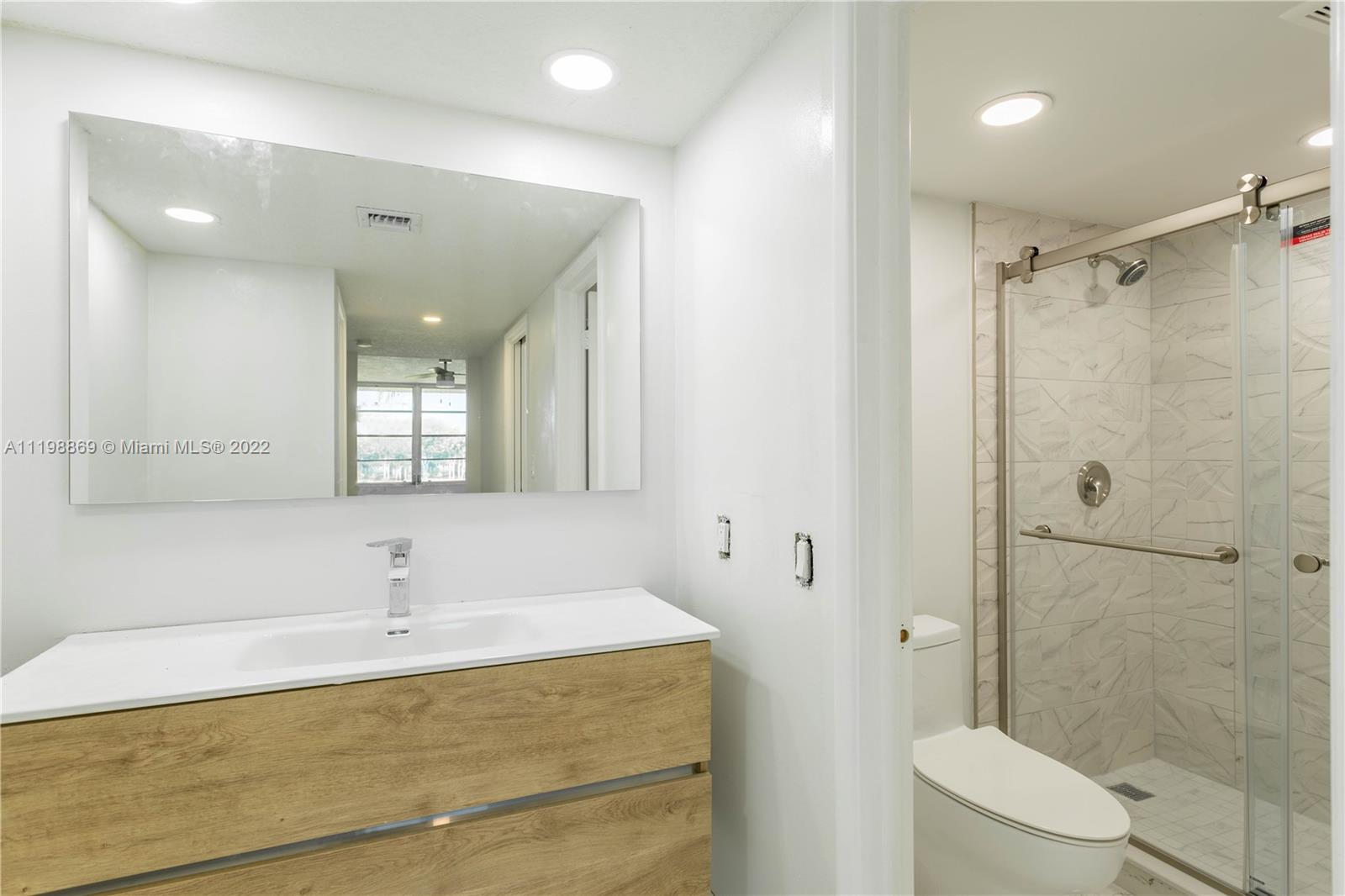 901 Cypress Grove Dr Unit: 205