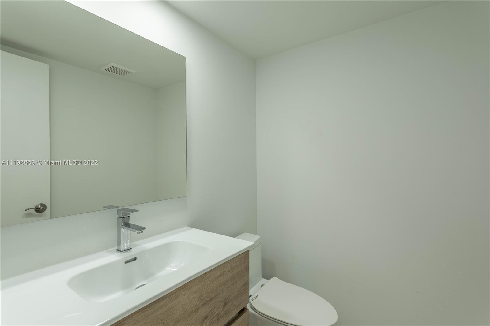 901 Cypress Grove Dr Unit: 205