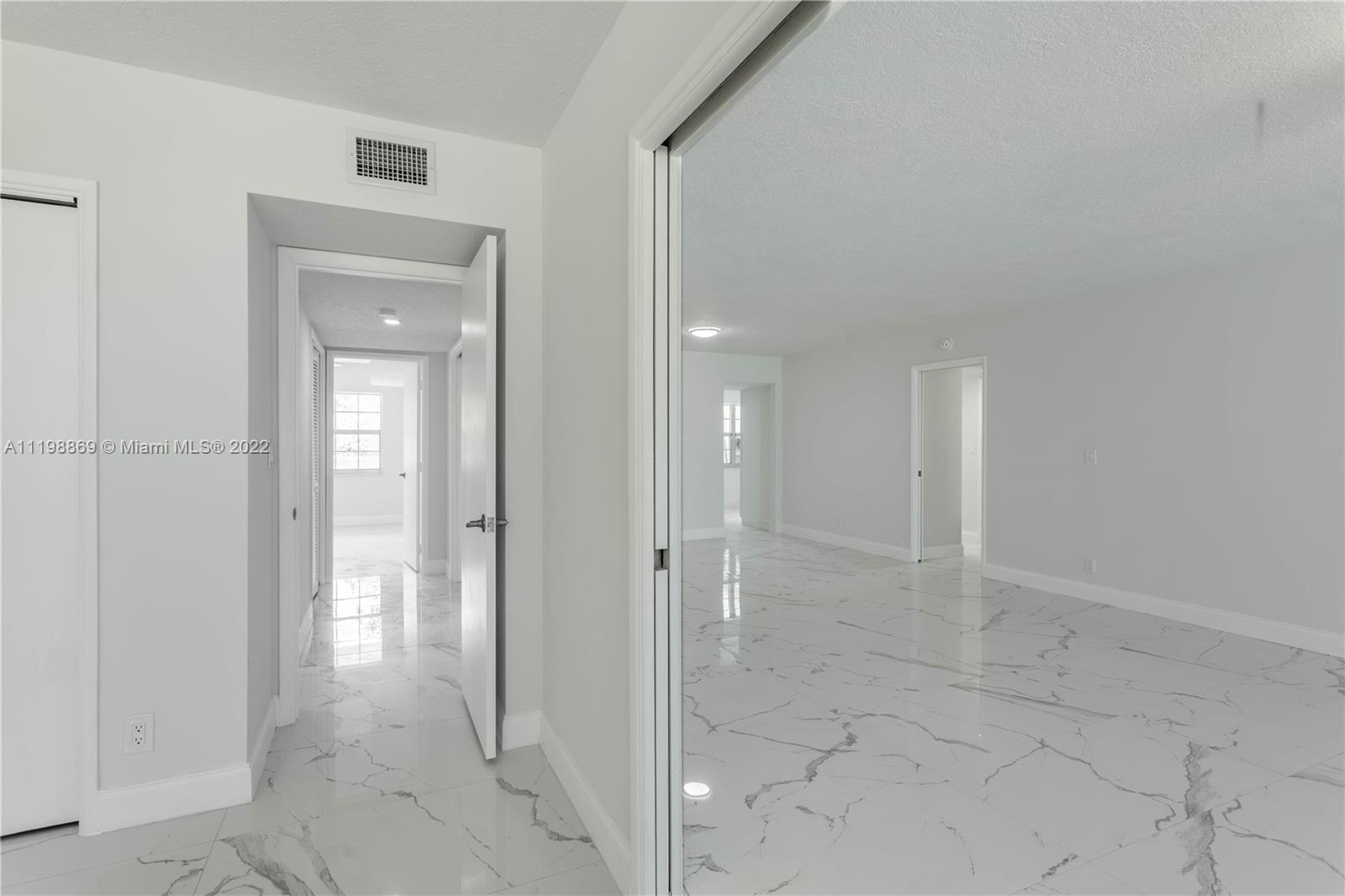 901 Cypress Grove Dr Unit: 205