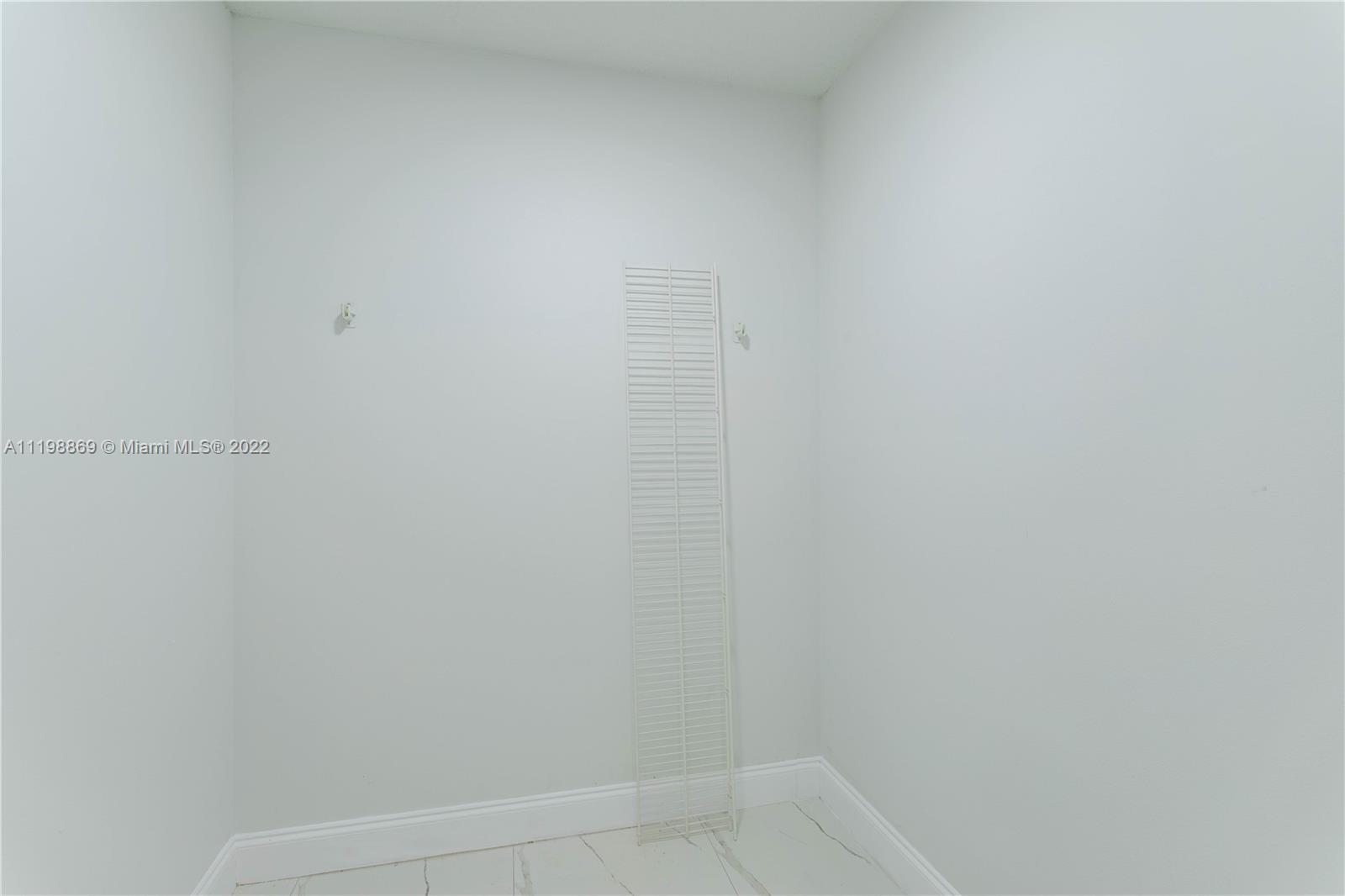 901 Cypress Grove Dr Unit: 205