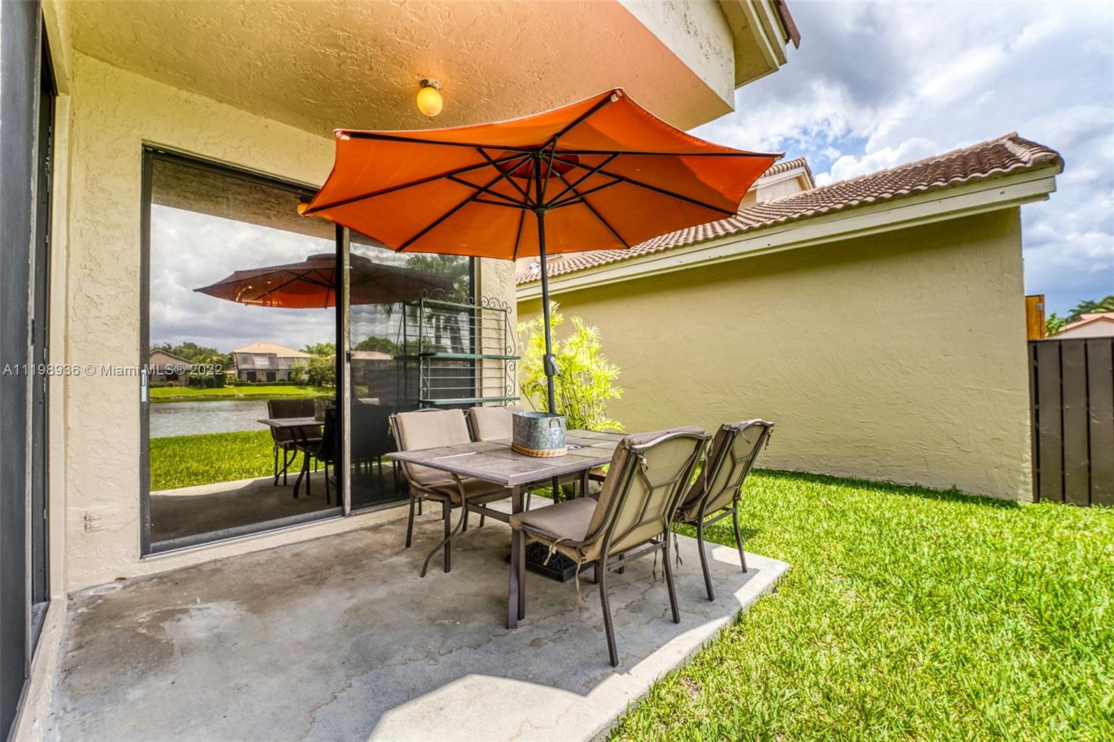 10370 NW 14th St