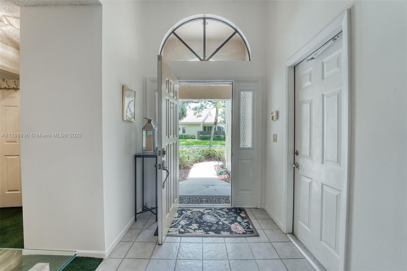 10370 NW 14th St
