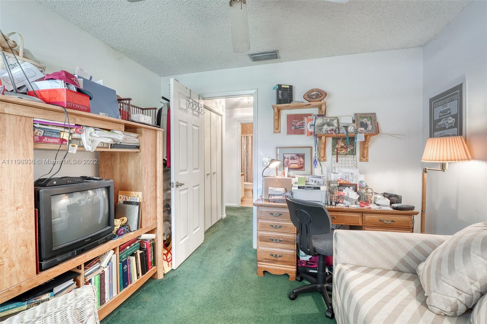 10370 NW 14th St
